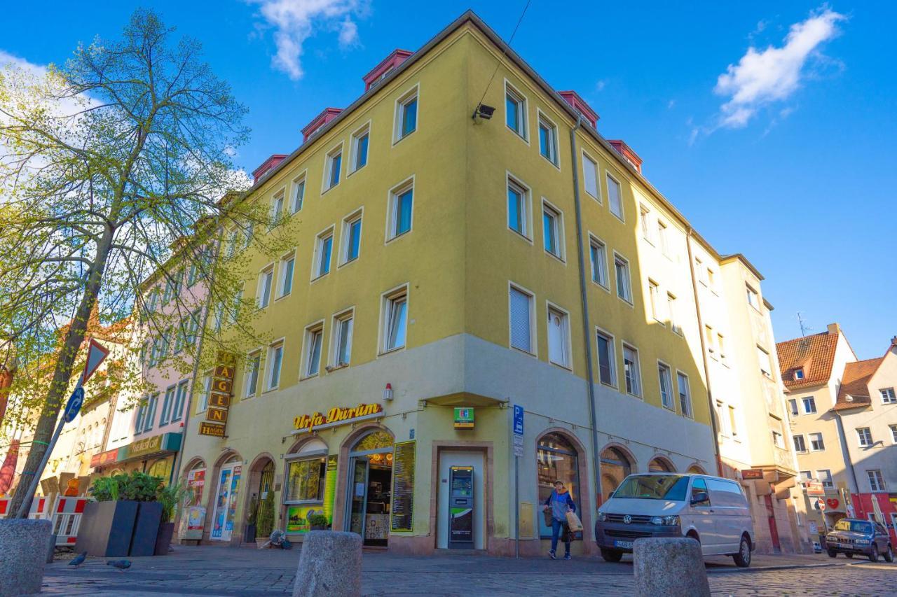 Am Spittlerturm Lägenhet Nürnberg Exteriör bild